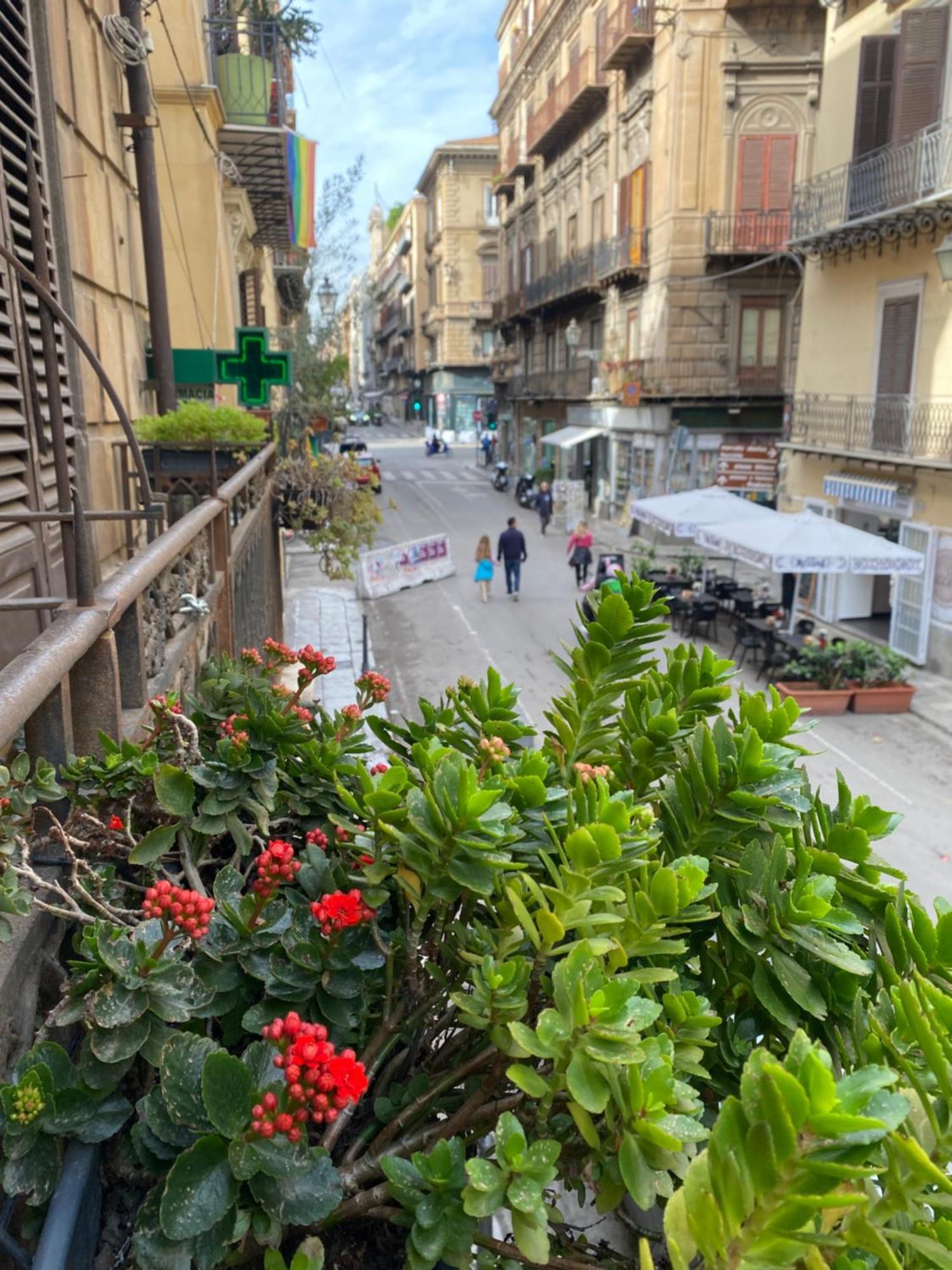 Ferienwohnung Le Stanze Del Conte Palermo Exterior foto
